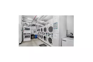 166 E 35th St, New York City, NY 10016 - Photo 4