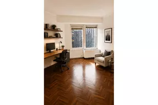 150 W 56th St, New York City, NY 10019 - Photo 8
