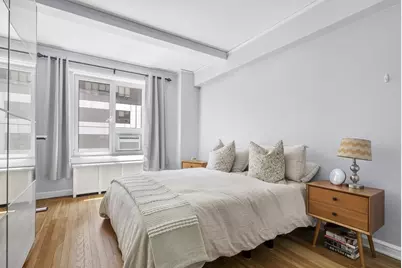 227 E 57th Street #5-D, New York City, NY 10022 - Photo 4
