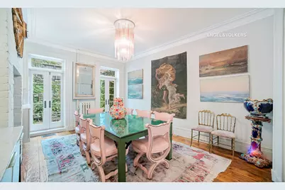351 W 30th Street, New York, NY 10001 - Photo 4