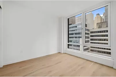 135 E 47th Street #19F, New York City, NY 10017 - Photo 10