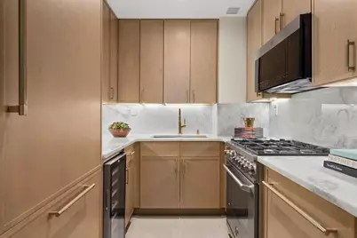 721 5th Avenue #33C, New York City, NY 10022 - Photo 6