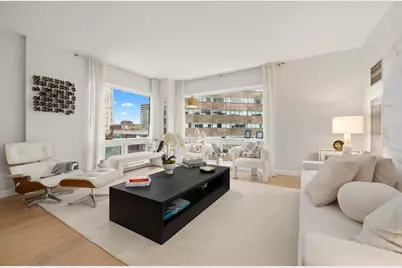 721 5th Avenue #33C, New York City, NY 10022 - Photo 2