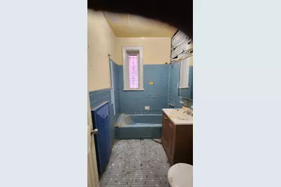 950 E 223rd Street, New York City, NY 10466 - Photo 6
