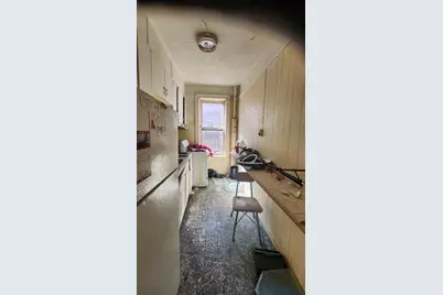 950 E 223rd Street, New York City, NY 10466 - Photo 2