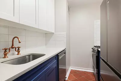 7 E 14th Street #204, New York City, NY 10003 - Photo 6