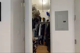21-45 44th Dr, New York City, NY 11101 - Photo 8