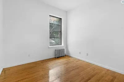 1402 Lexington Avenue #7, New York, NY 10028 - Photo 4