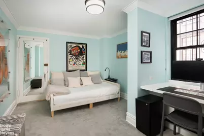 940 Park Avenue #2A, New York, NY 10028 - Photo 6