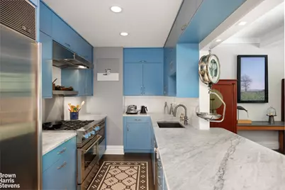 940 Park Avenue #2A, New York City, NY 10028 - Photo 4