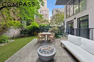 318 E 81st St, New York City, NY 10075 - Photo 1