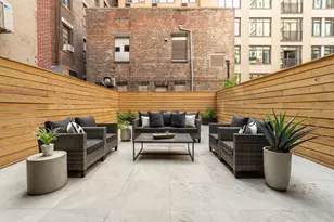 254 W 88th St, New York City, NY 10024 - Photo 4