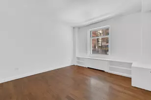 100 W 58th St, New York City, NY 10019 - Photo 10