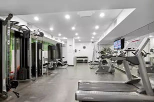 100 W 58th St, New York City, NY 10019 - Photo 16