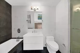 100 W 58th St, New York City, NY 10019 - Photo 10