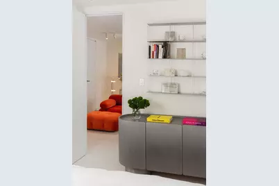 307 W 20th Street #3-R, New York City, NY 10011 - Photo 4