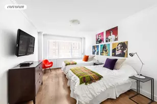 77 W 55th St, New York City, NY 10019 - Photo 6