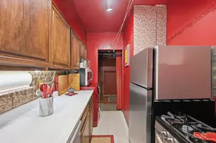 255 Eastern Pkwy, New York City, NY 11238 - Photo 6