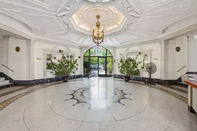 255 Eastern Parkway #E12, New York City, NY 11238 - Photo 2
