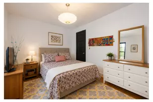 255 Eastern Pkwy, New York City, NY 11238 - Photo 6