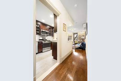 69 Pineapple Street #6, New York City, NY 11201 - Photo 4