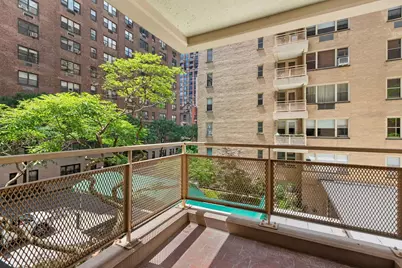 415 E 52nd Street #3-EB, New York City, NY 10022 - Photo 4
