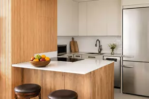 137 E 36th St, New York, NY 10016 - Photo 2