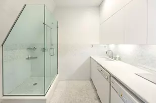1 W 72nd St, New York City, NY 10023 - Photo 20