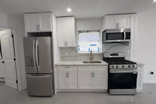 3-08 Beach 86th St, New York City, NY 11693 - Photo 4