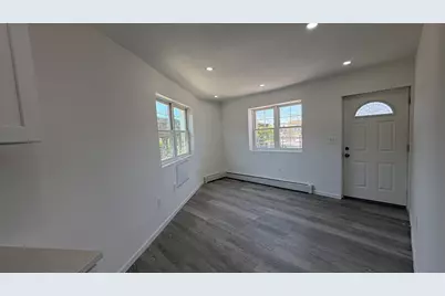 308 Beach 86th Street #2, New York City, NY 11693 - Photo 4