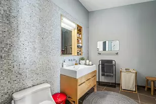 27-28 Thomson Ave, New York City, NY 11101 - Photo 10