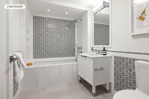 344 W 72nd St, New York City, NY 10023 - Photo 12