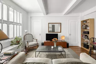211 E 35th St, New York, NY 10016 - Photo 4