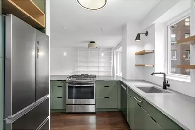 411 E 53rd Street #14B, New York City, NY 10022 - Photo 2