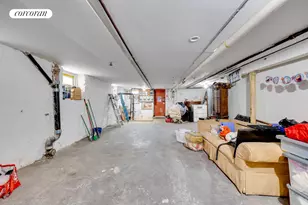 153 E 37th St, New York City, NY 11203 - Photo 30