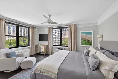 100 W 12th Street #4K, New York City, NY 10011 - Photo 8