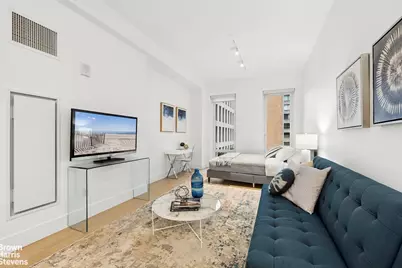 15 W 61st Street #4D, New York, NY 10023 - Photo 2