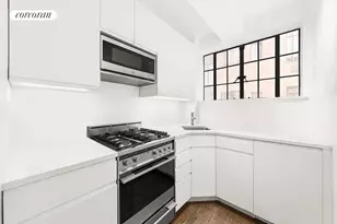 325 E 41st St, New York City, NY 10017 - Photo 4
