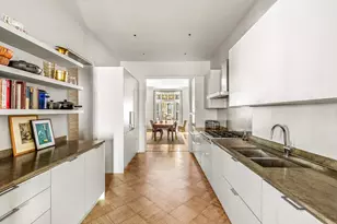 204 Berkeley Pl, New York City, NY 11217 - Photo 6