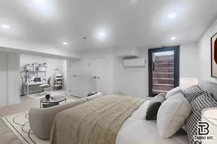 430 E 14th St, New York City, NY 10009 - Photo 4
