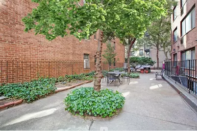 200 E 36th Street #8G, New York City, NY 10016 - Photo 14