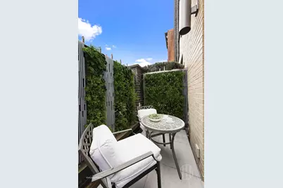 505 W 47th Street #1FN, New York City, NY 10036 - Photo 4