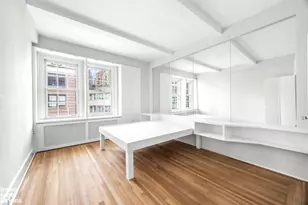 111 E 75th St, New York City, NY 10021 - Photo 6