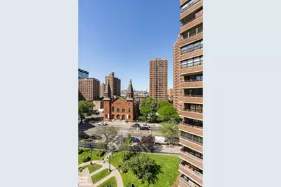 266 E Broadway #B705, New York City, NY 10002 - Photo 8