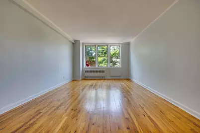 495 E 7th Street #3J, New York City, NY 11218 - Photo 2