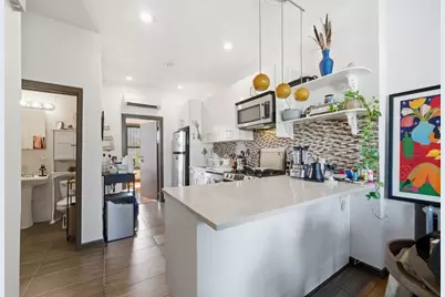 751 Franklin Avenue, New York City, NY 11238 - Photo 4