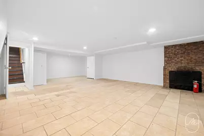 313 W 29th Street #b, New York City, NY 10001 - Photo 10