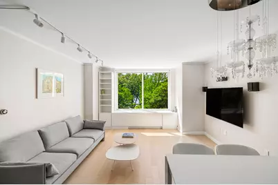 212 Warren Street #3E, New York City, NY 10282 - Photo 1