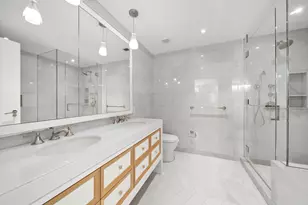 212 Warren St, New York City, NY 10282 - Photo 10
