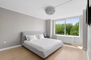 212 Warren St, New York City, NY 10282 - Photo 6
